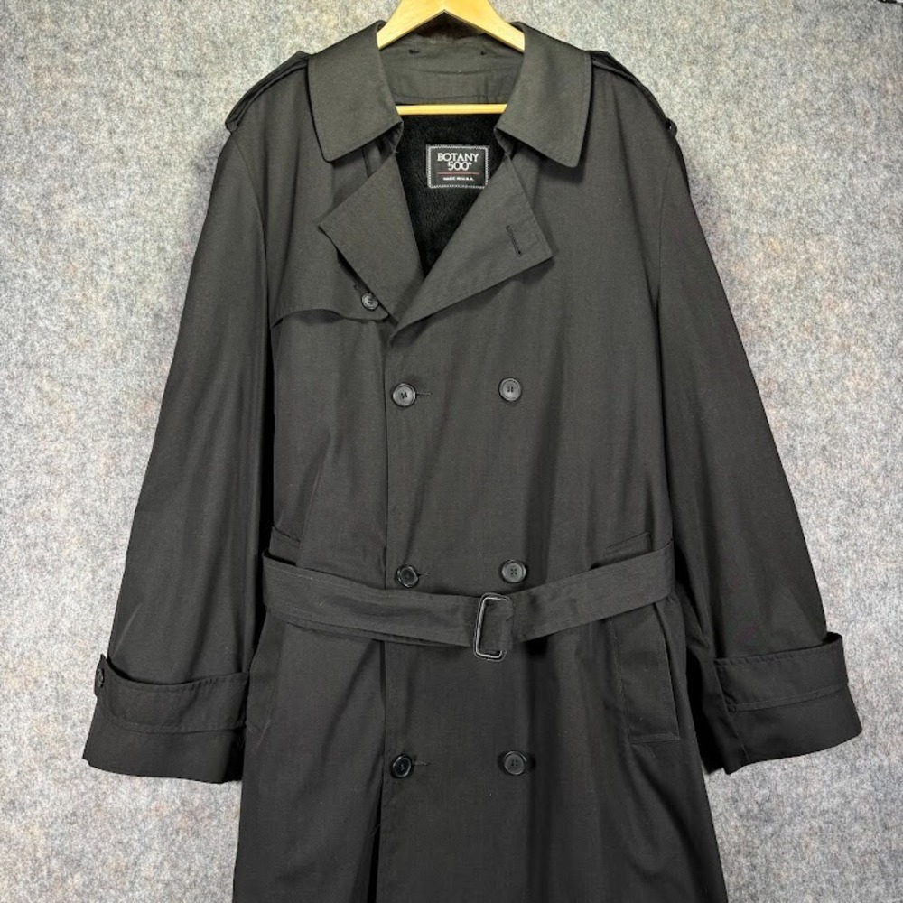 Botany 500 Mens Black Trench Coat Size 46 Short Removable Lining USA Made VTG